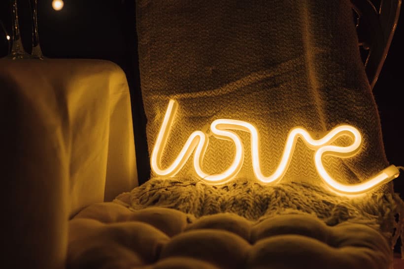 Cartel Love En Neón Led - Decorativo - Original - Luminoso